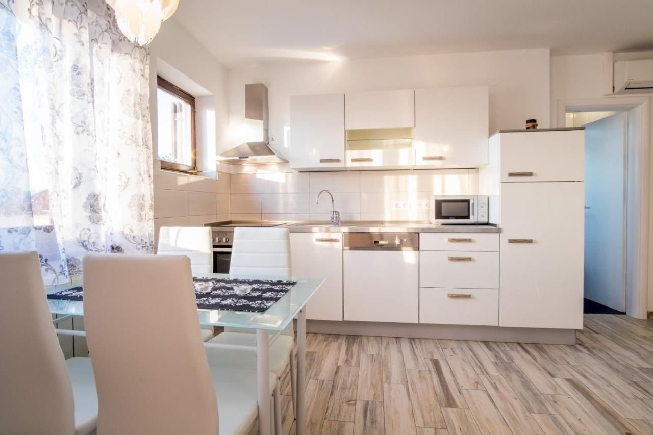 Bubi Apartments マリンスカ エクステリア 写真
